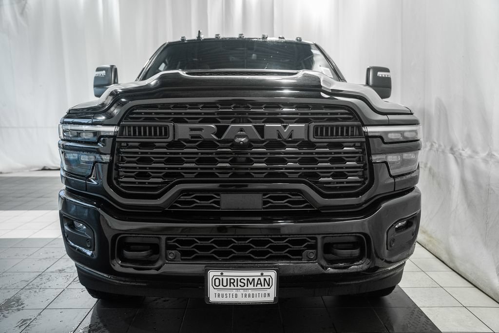 New 2026 RAM 2500 Limited AWD/4WD image 2