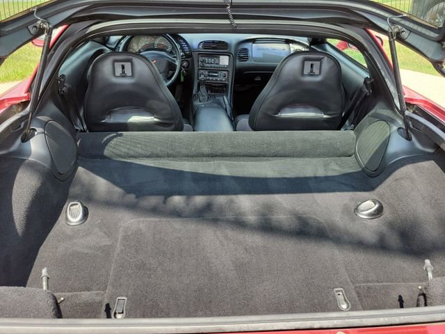Used 2000 Chevrolet Corvette Coupe w/ Memory Pkg image 18