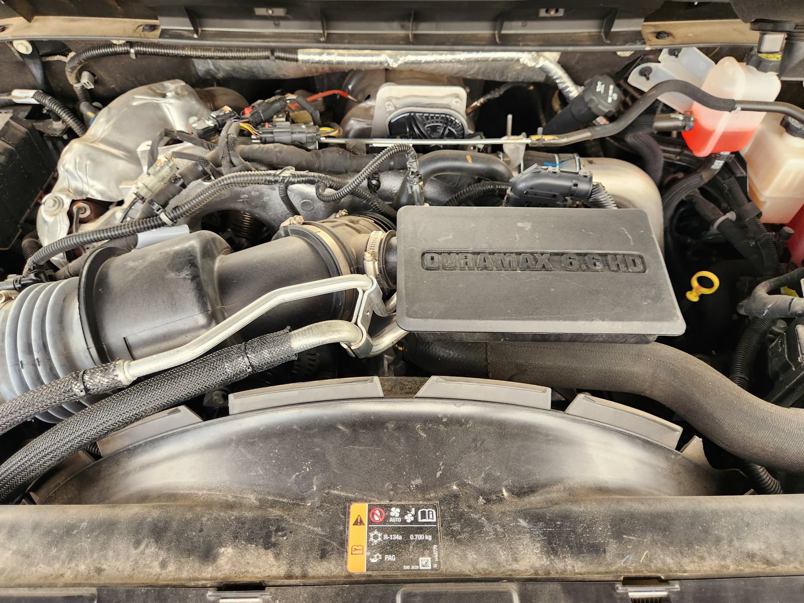 Used 2025 Chevrolet Silverado 2500 High Country w/ High Country Premium Package AWD/4WD image 33