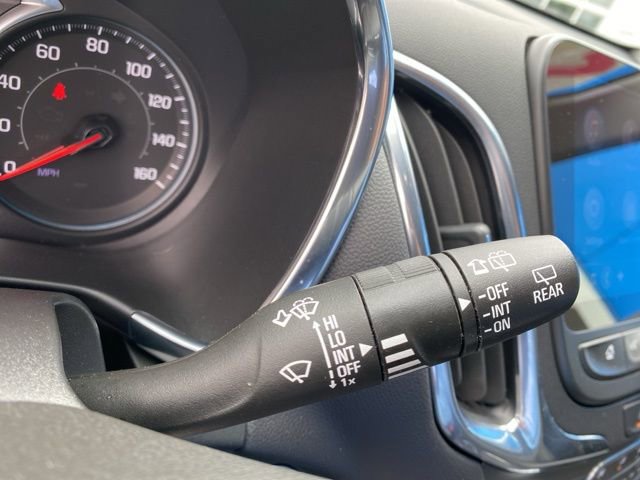Used 2024 Chevrolet Equinox LT FWD image 22