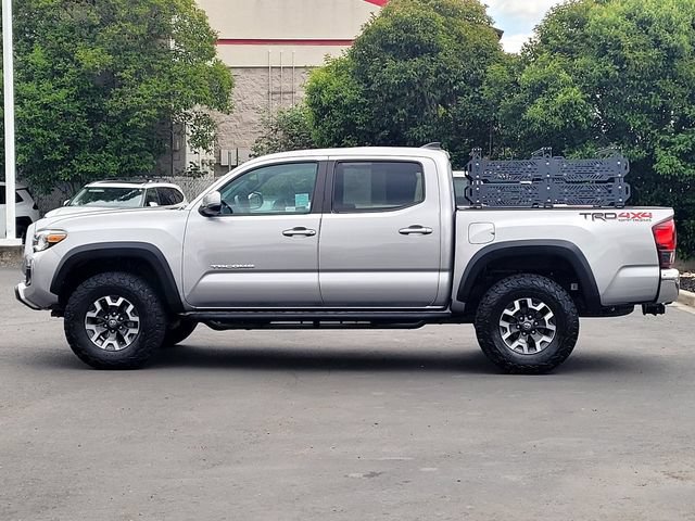 Certified 2019 Toyota Tacoma TRD Off-Road AWD/4WD image 8