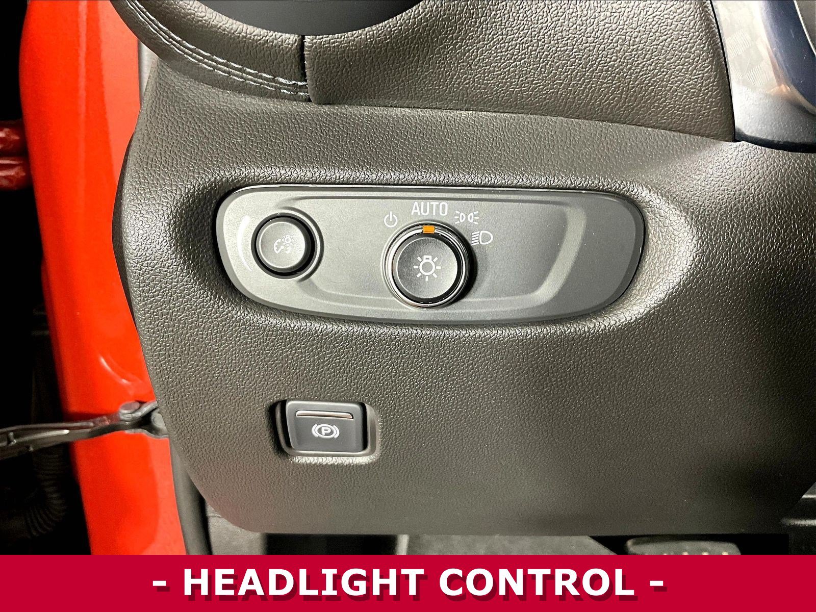 Used 2022 Chevrolet Blazer LT FWD image 36