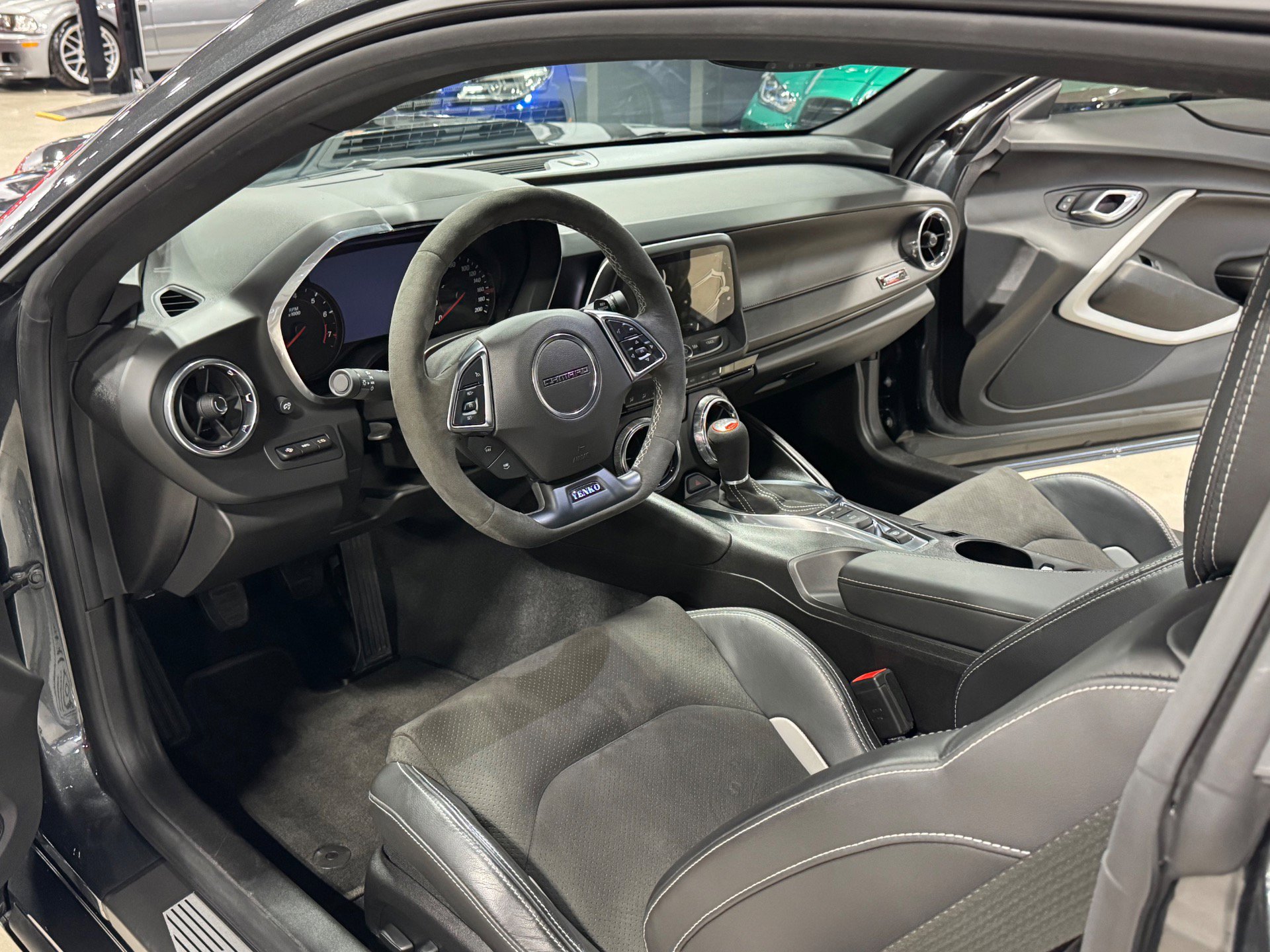 Used 2018 Chevrolet Camaro SS image 10