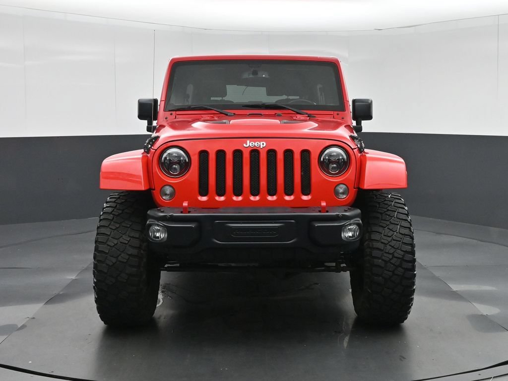 Used 2016 Jeep Wrangler Unlimited Rubicon AWD/4WD image 2