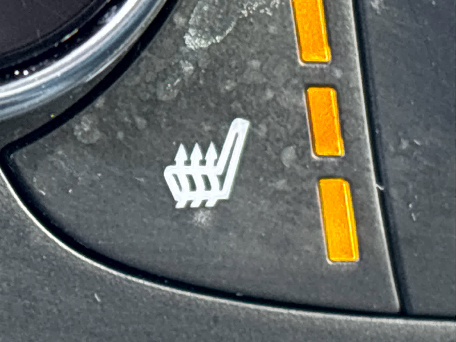 Certified 2024 Chevrolet Equinox LT w/ LPO, Floor Liner Package image 18