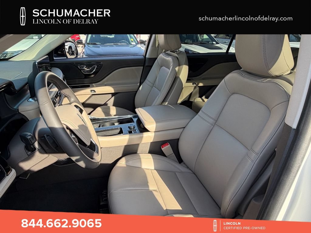 Certified 2023 Lincoln Aviator 2WD w/ Premium Package image 10