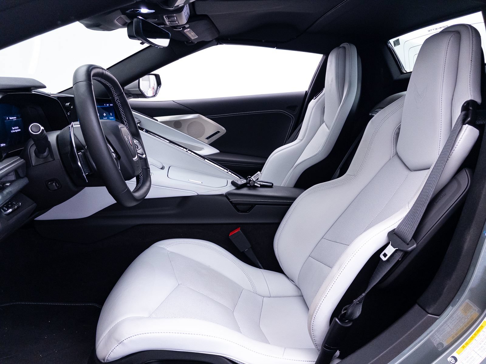 Used 2024 Chevrolet Corvette Stingray Preferred Conv w/ Battery Protection Package RWD image 40