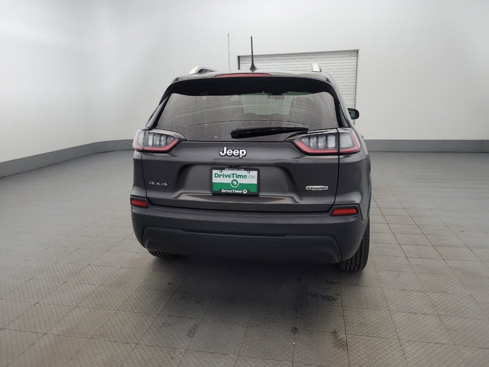 Used 2019 Jeep Cherokee Latitude Plus w/ Cold Weather Group image 7