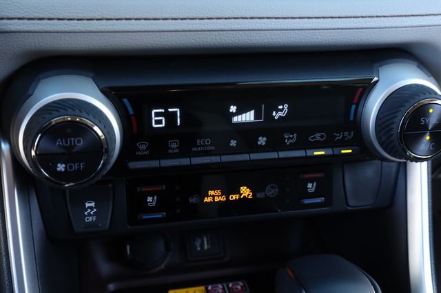 Used 2025 Toyota RAV4 Limited w/ Advanced Technology Package image 7