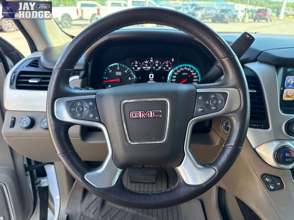 Used 2017 GMC Yukon SLT AWD/4WD image 16