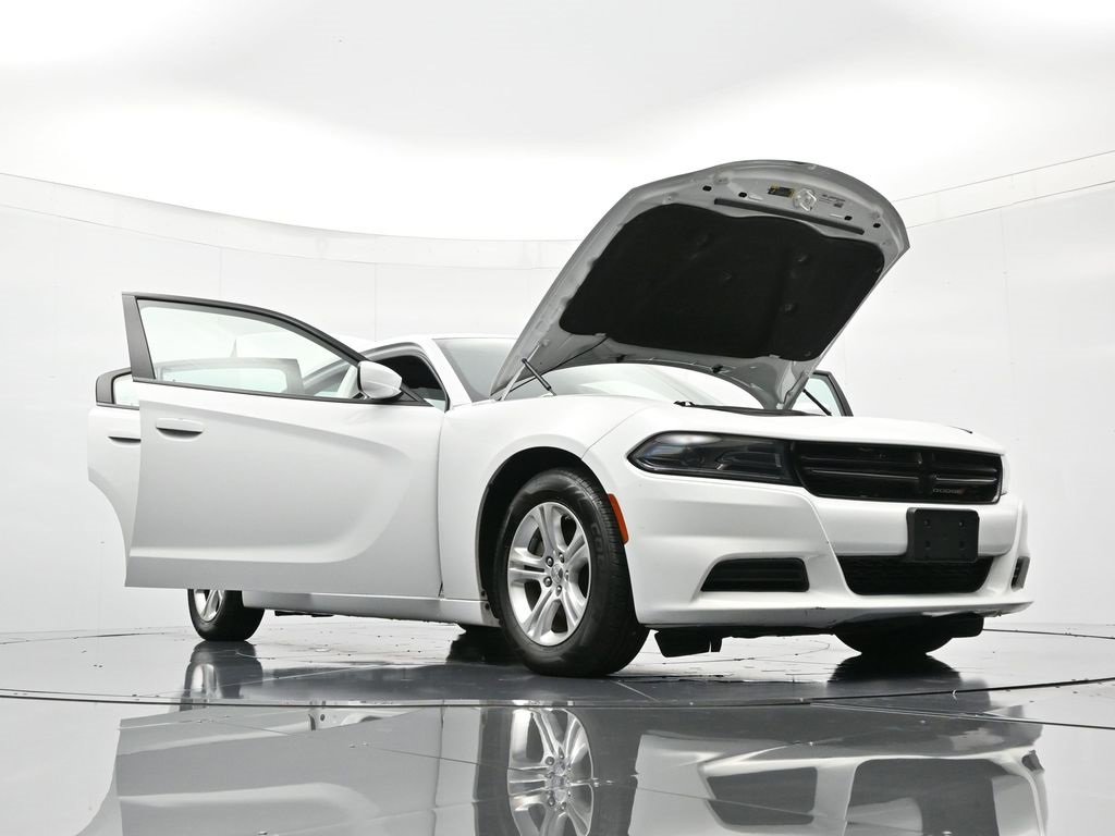 Used 2022 Dodge Charger SXT w/ Leather Interior Group image 49