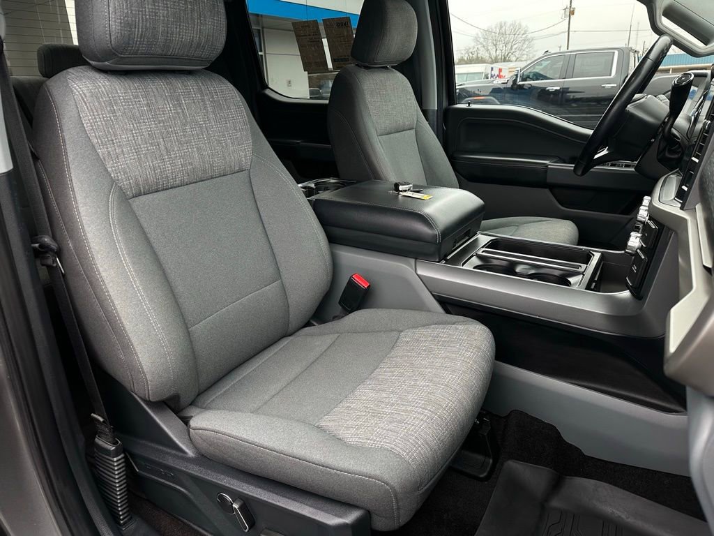 Used 2021 Ford F150 XLT w/ Equipment Group 302A High image 16