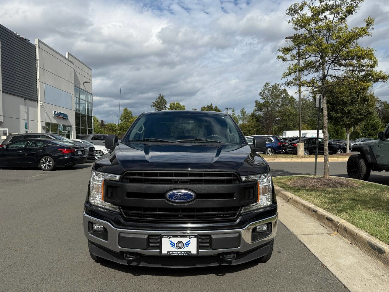 Used 2018 Ford F150 XL w/ Equipment Group 101A Mid image 3