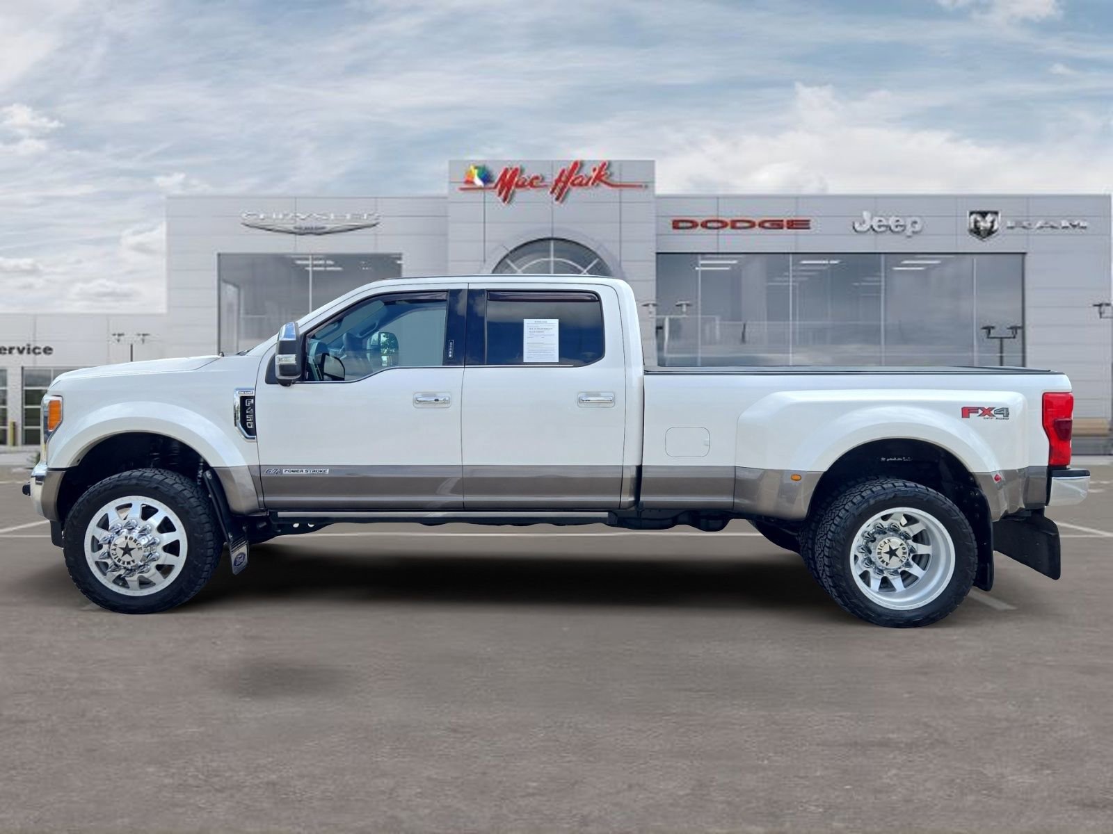 Used 2019 Ford F450 King Ranch w/ King Ranch Ultimate Package AWD/4WD image 2
