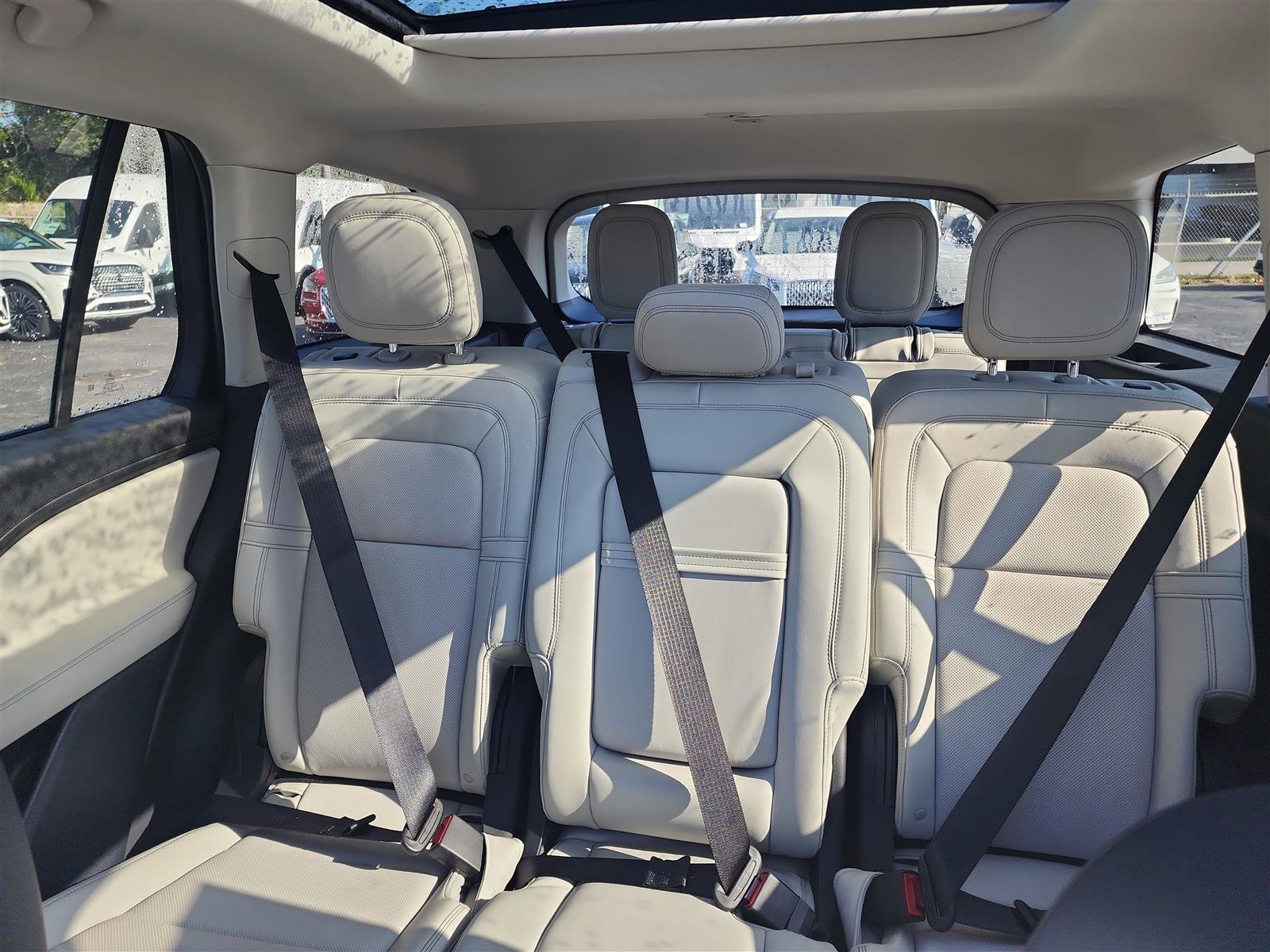 New 2025 Lincoln Aviator Reserve w/ Illumination Package RWD image 13