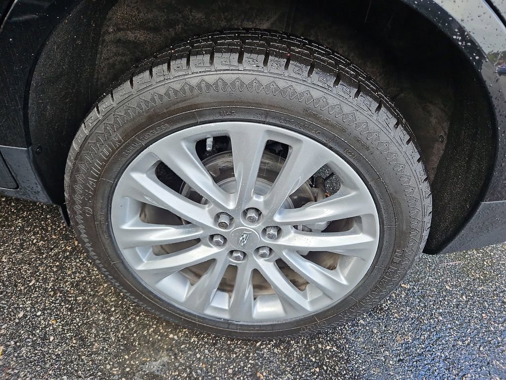 Used 2019 Cadillac XT5 Platinum image 34