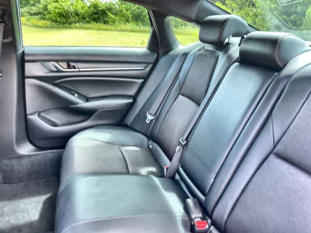 Used 2021 Honda Accord Sport image 14