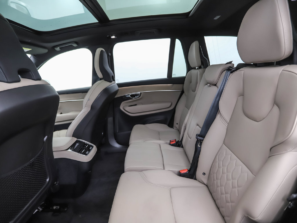 Used 2026 Volvo XC90 B6 Plus AWD/4WD image 21