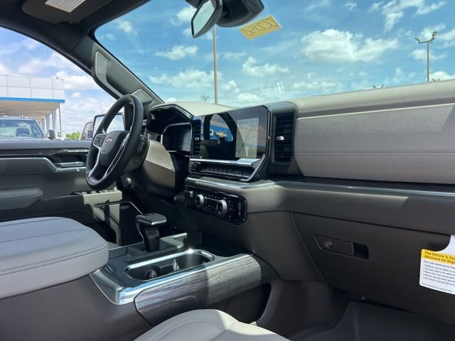New 2026 Chevrolet Silverado 1500 LTZ w/ LTZ Premium Package AWD/4WD image 34