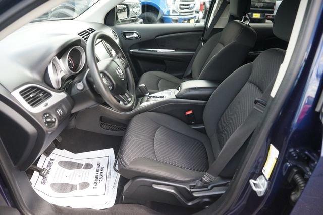 Used 2018 Dodge Journey SXT FWD image 9