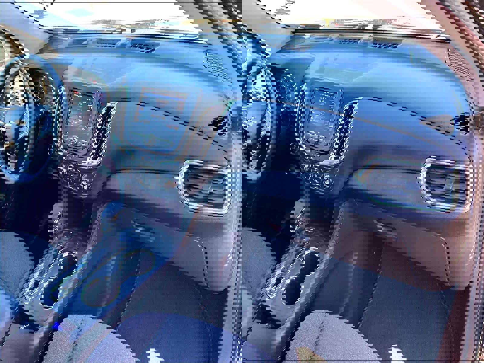 Used 2022 Chevrolet Equinox LT image 14