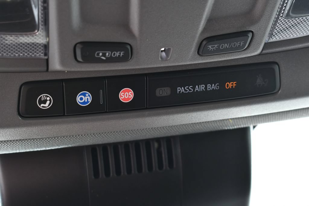 Used 2023 GMC Sierra 1500 Elevation AWD/4WD image 37