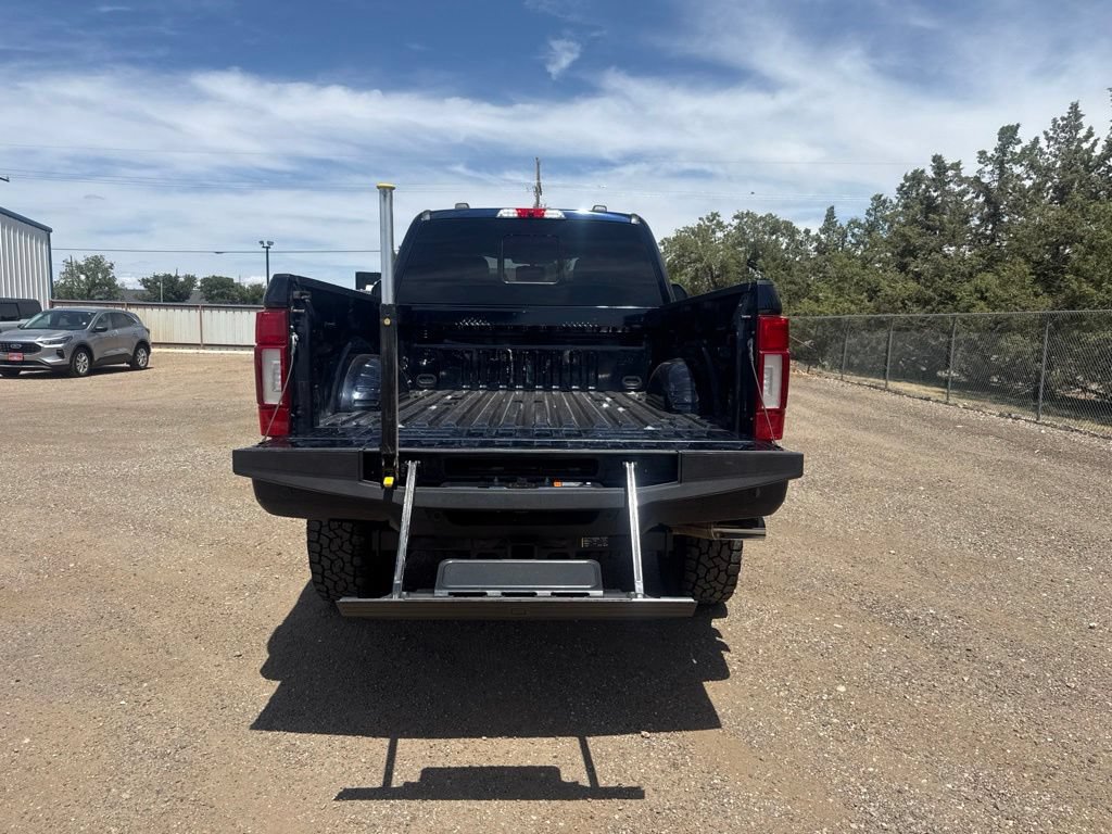 Used 2021 Ford F350 Platinum w/ Tremor Off-Road Package AWD/4WD image 6