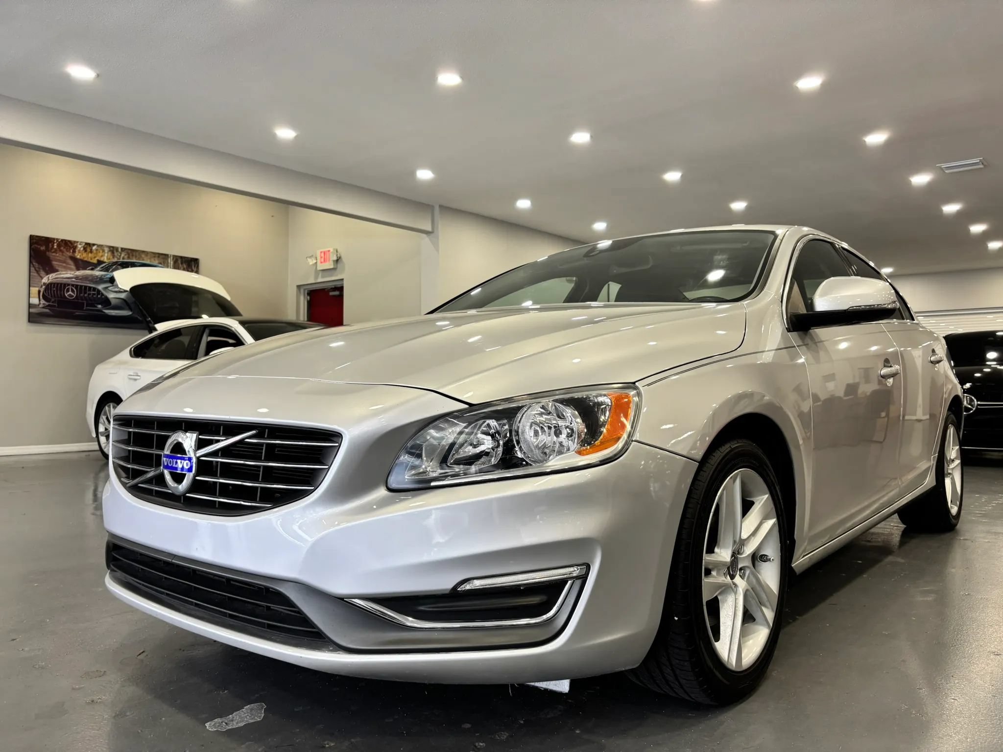 Used 2015 Volvo S60 T5 Premier FWD image 3