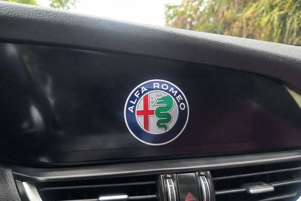Used 2023 Alfa Romeo Giulia Veloce image 19