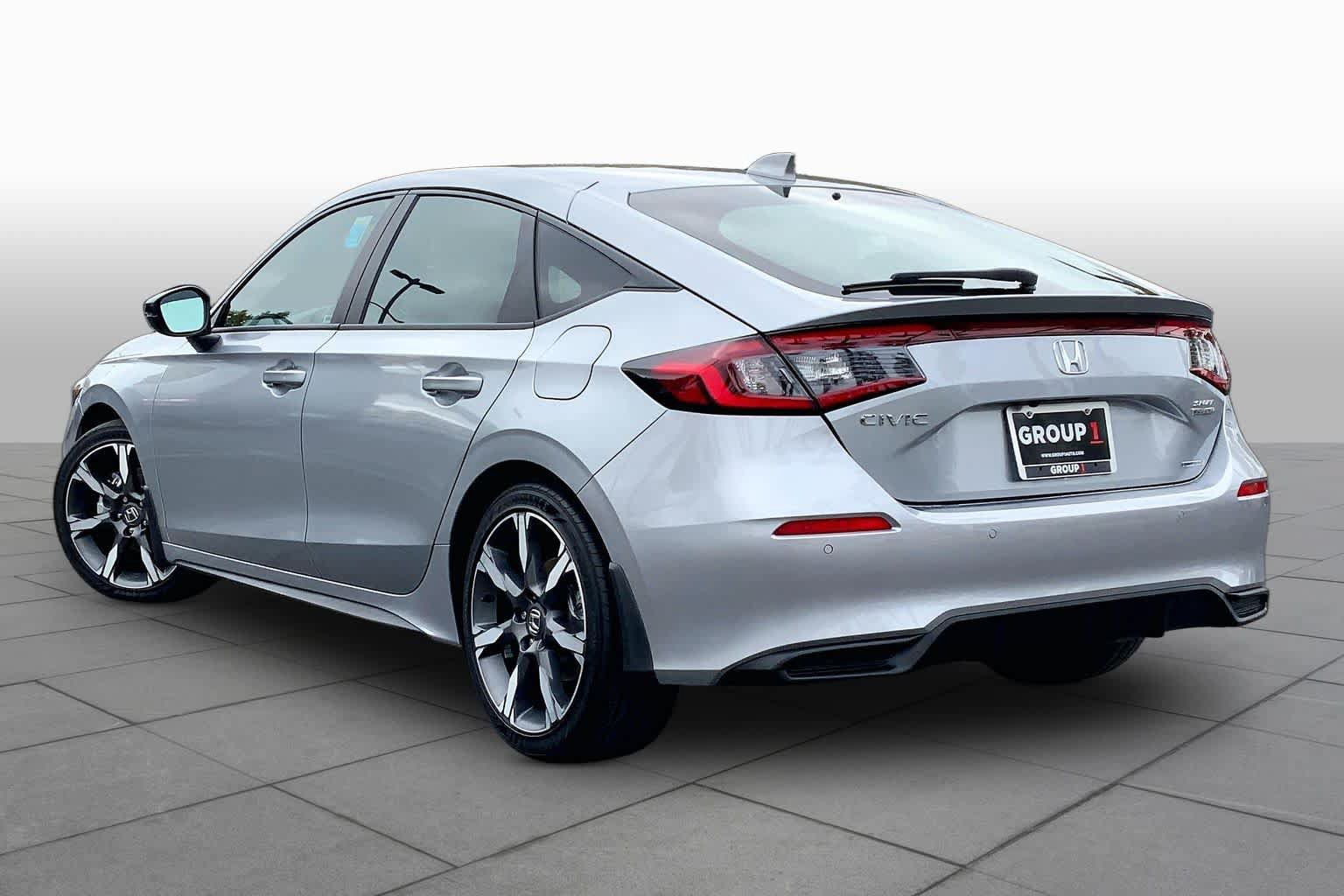 Used 2025 Honda Civic Sport Touring image 11