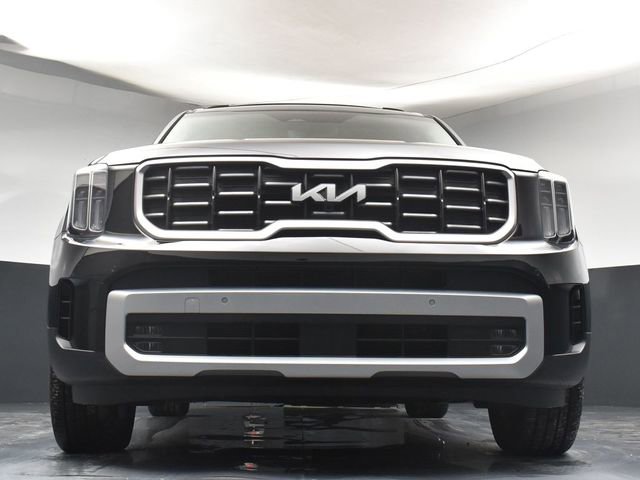 Used 2025 Kia Telluride SX w/ SX Captain's Chair Package image 34