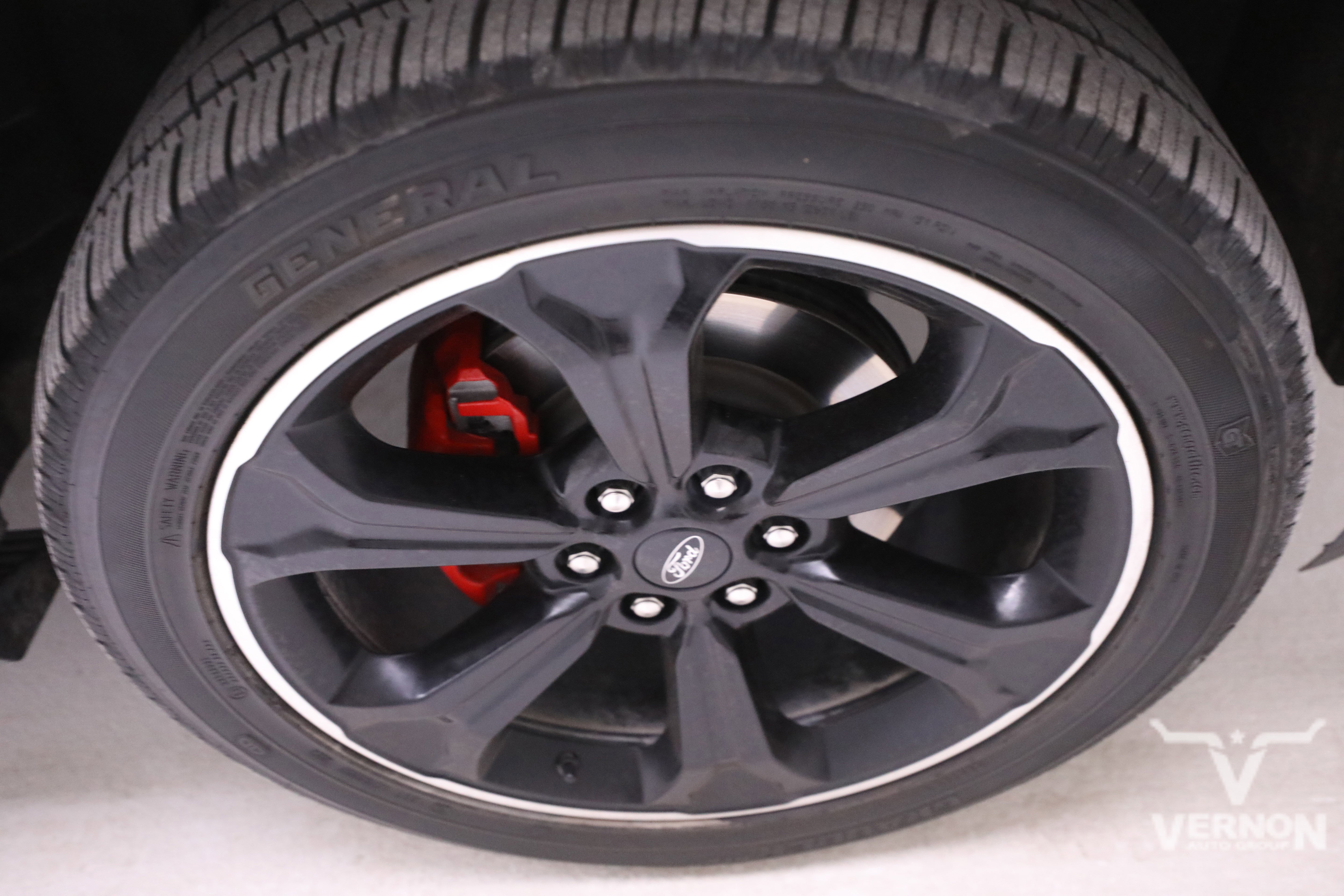 Used 2023 Ford Expedition Limited image 32