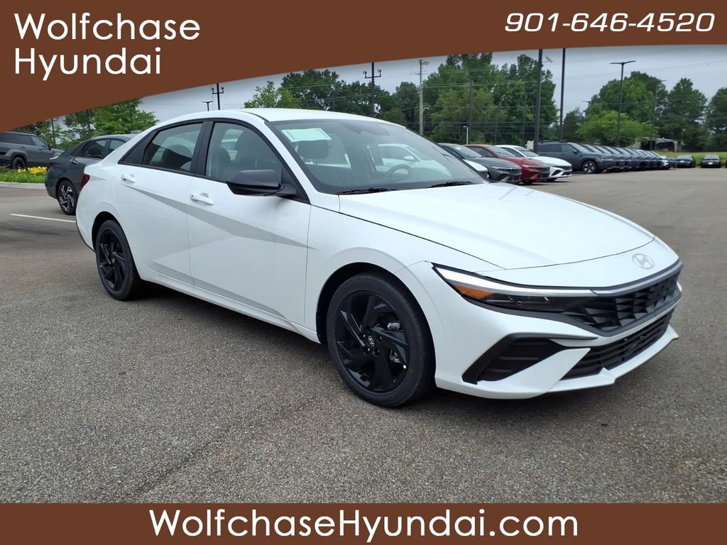 New 2026 Hyundai Elantra Sport FWD image 7