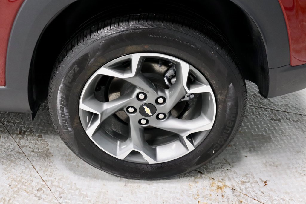 Used 2024 Chevrolet Trax LT w/ Driver Confidence Package image 19