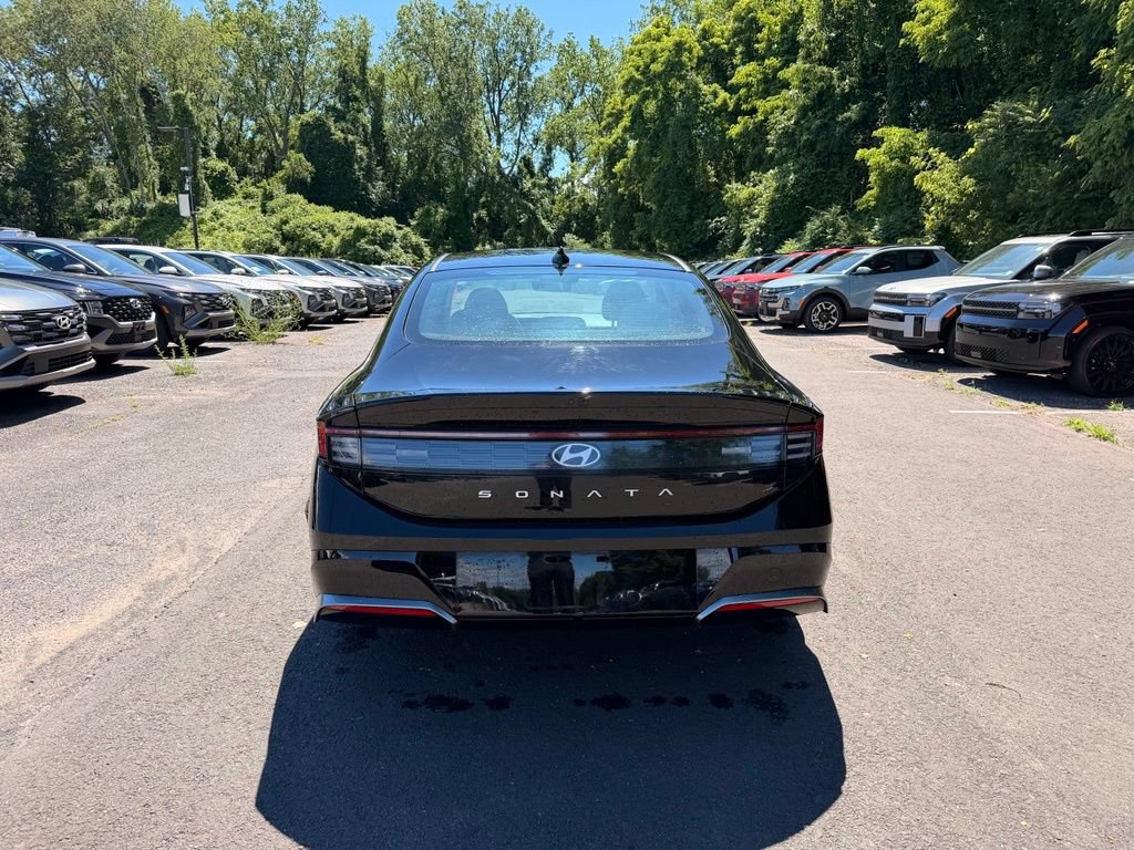 Certified 2024 Hyundai Sonata SEL FWD image 4
