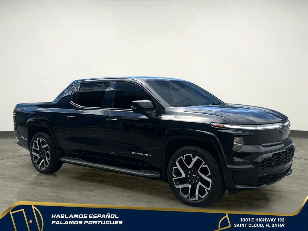 Certified 2025 Chevrolet Silverado EV RST AWD/4WD image 8