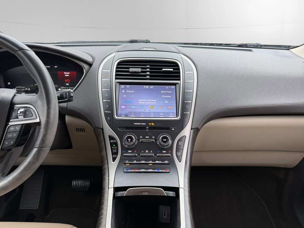 Used 2020 Lincoln Nautilus Reserve w/ Equipment Group 201A image 11