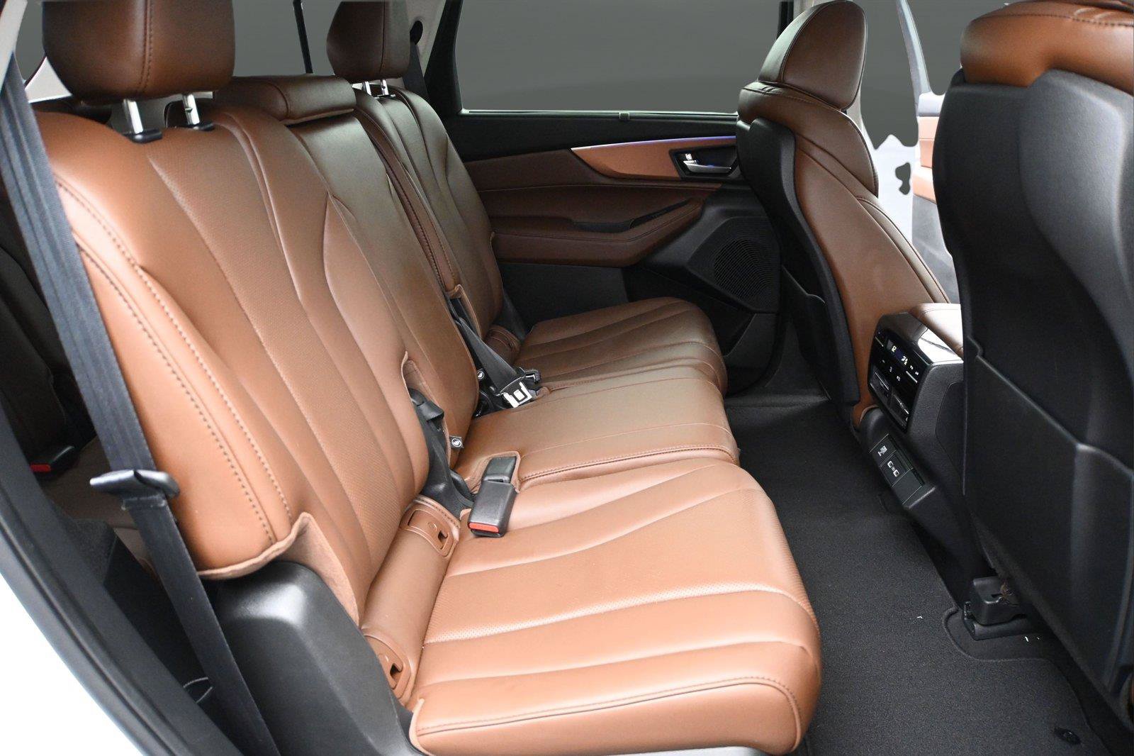 Used 2023 Acura MDX w/ Technology Package AWD/4WD image 18
