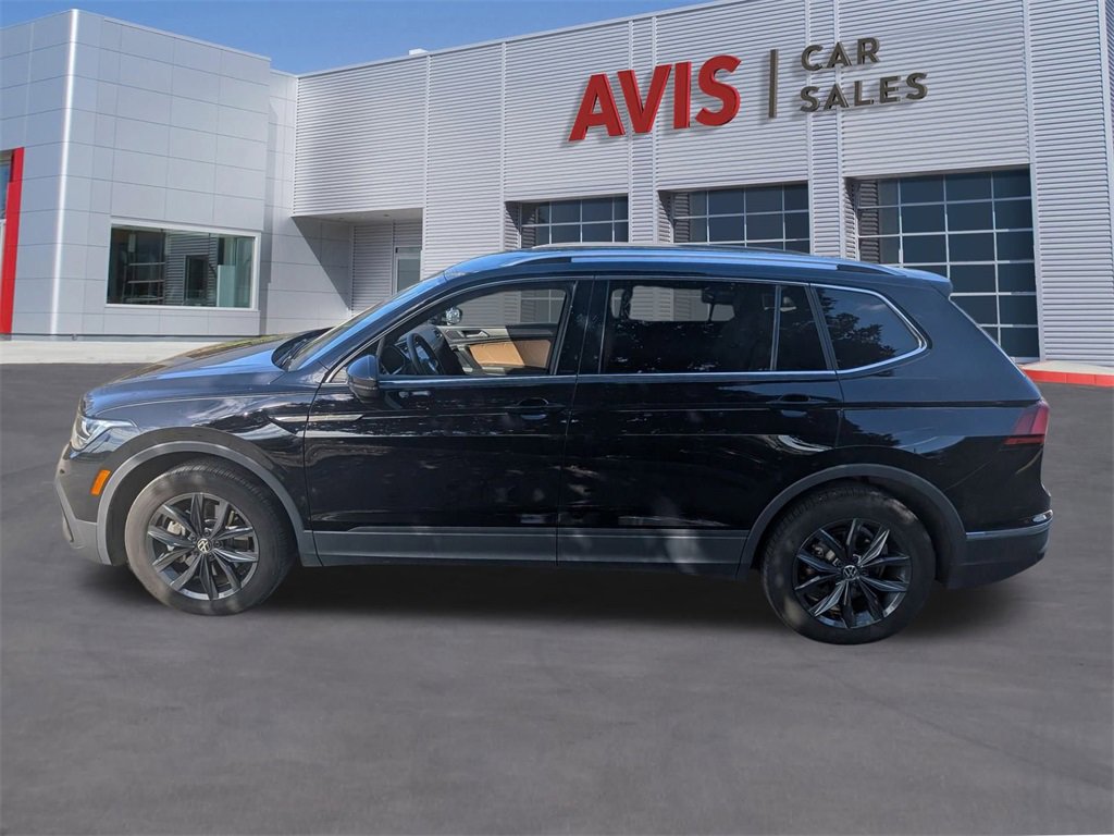 Used 2024 Volkswagen Tiguan SE image 10