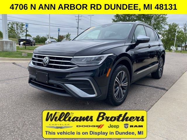 Used 2024 Volkswagen Tiguan Wolfsburg Edition AWD/4WD image 1