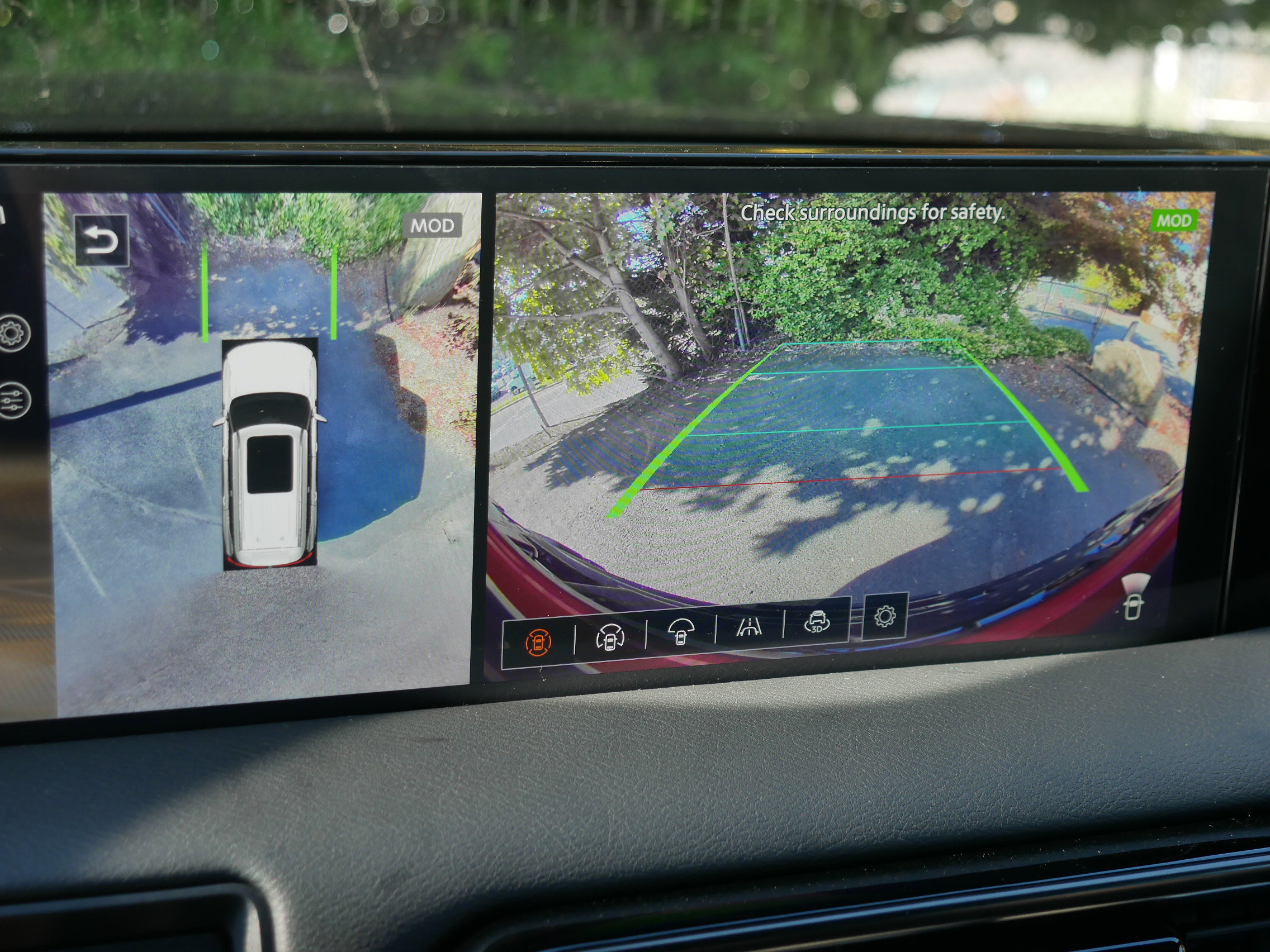 New 2026 Nissan Armada PRO-4X image 14