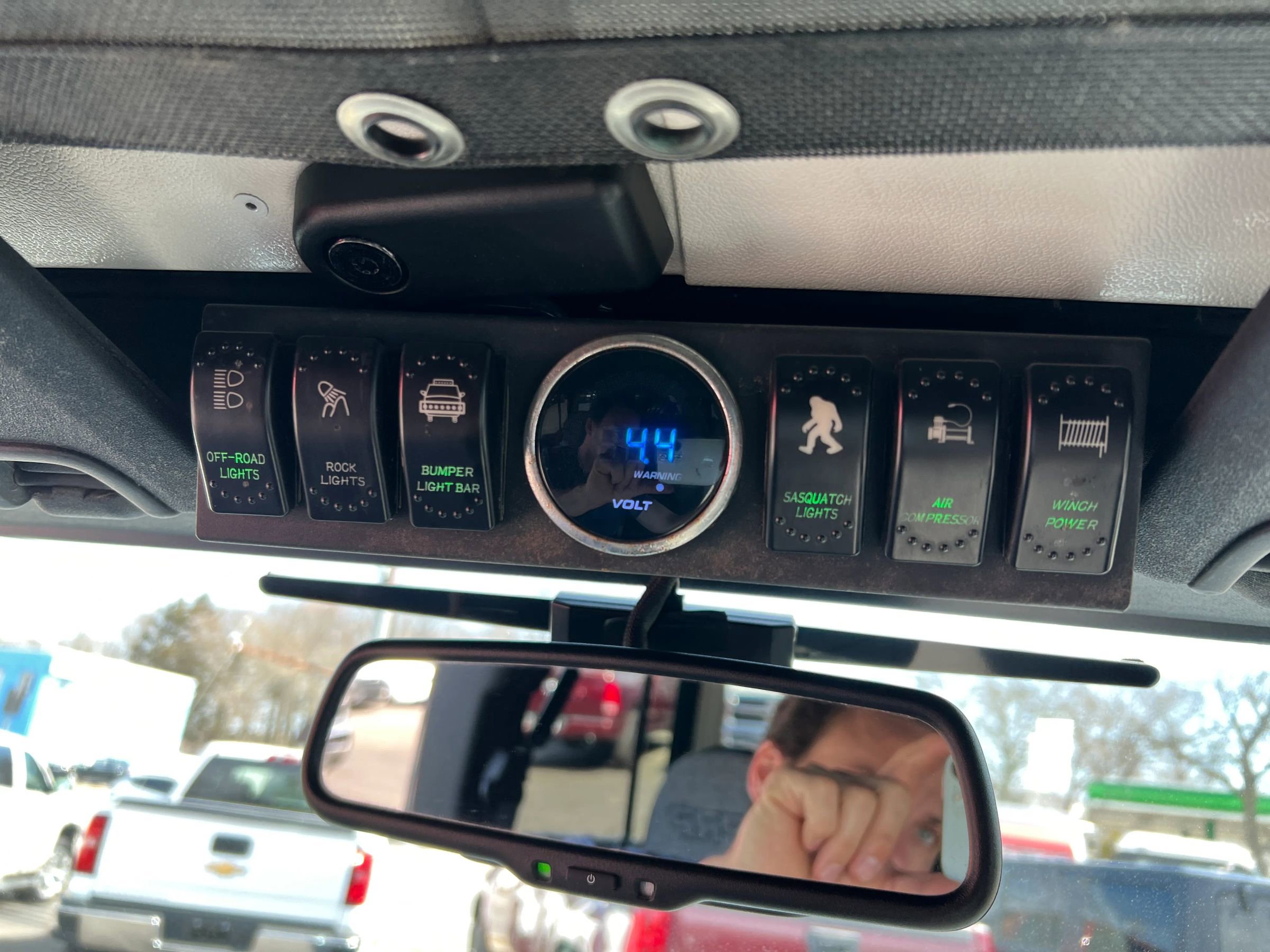 Used 2015 Jeep Wrangler Unlimited Rubicon w/ Dual Top Group image 33