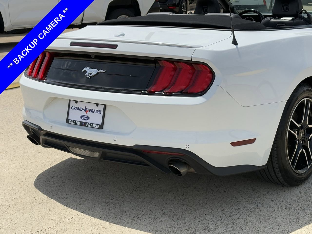 Used 2023 Ford Mustang Premium RWD image 8