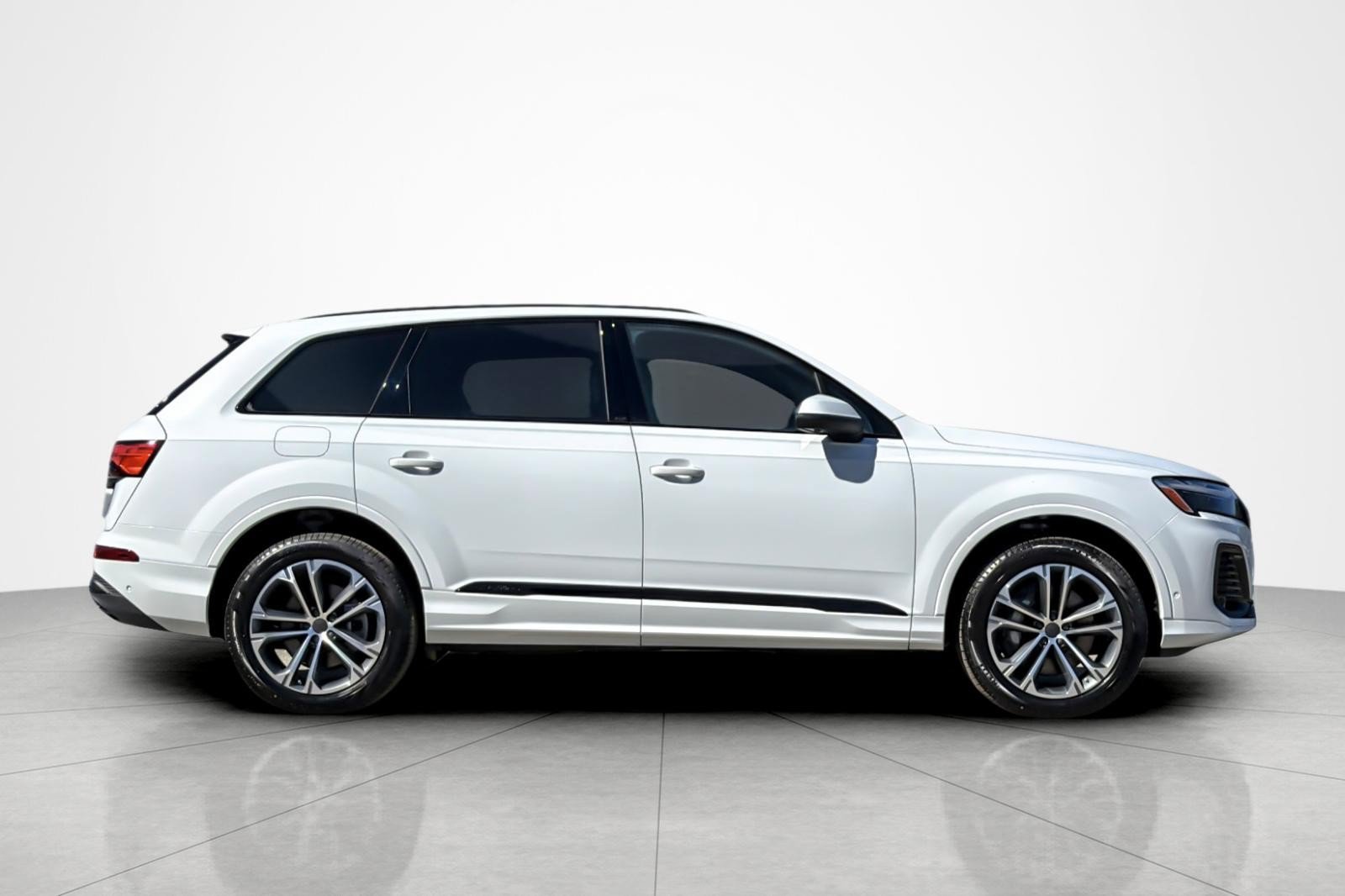 New 2026 Audi Q7 2.0T Premium Plus AWD/4WD image 7