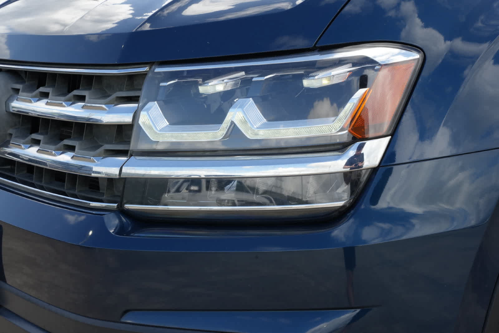 Used 2018 Volkswagen Atlas SEL Premium AWD/4WD image 24