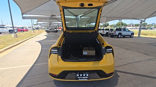 New 2026 Toyota Prius Plug-In Hybrid image 25