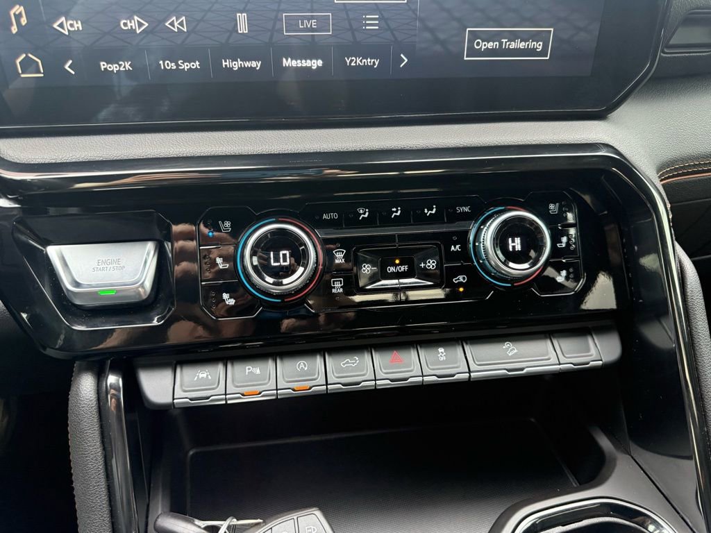 Used 2023 GMC Sierra 1500 AT4 w/ Technology Package image 29