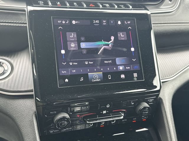 Used 2024 Jeep Grand Cherokee Altitude AWD/4WD image 18