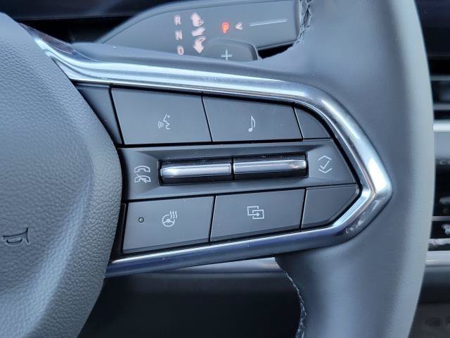 New 2026 Chevrolet Equinox LT w/ Convenience Package II AWD/4WD image 16