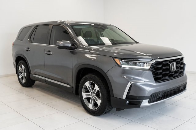 Used 2025 Honda Pilot EX-L image 7